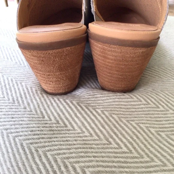 FRYE AND CO LEATHER CLOG/MULES SZ 9 like new western - Picture 4 of 5